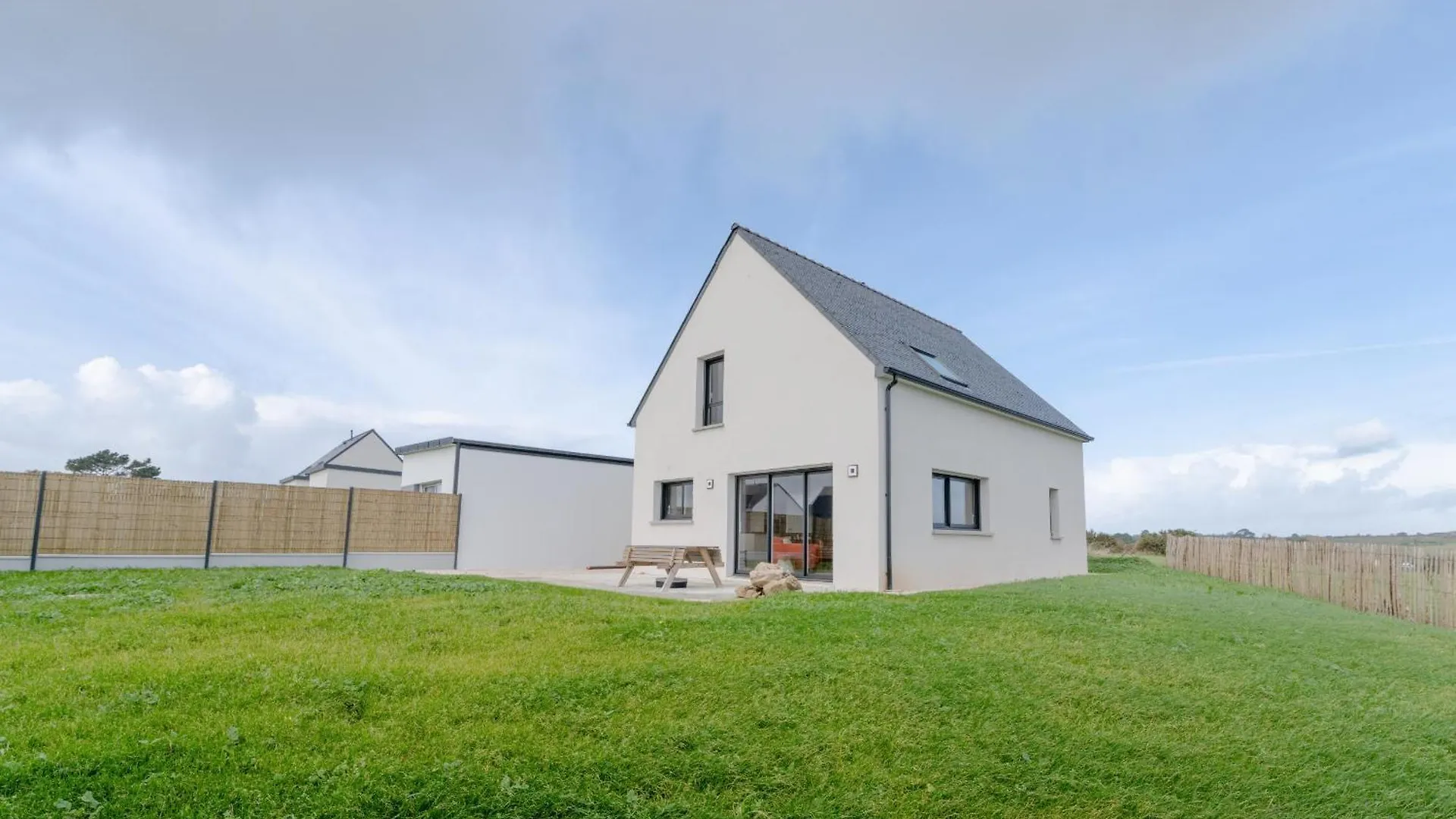 Ty Nevez - Jolie Maison Neuve Avec Petite Vue Mer Saint-Pabu  Saint-Pabu (Finistere)